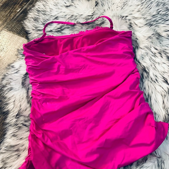 Longline Ruffled Bikini Top - Picture 4 of 4